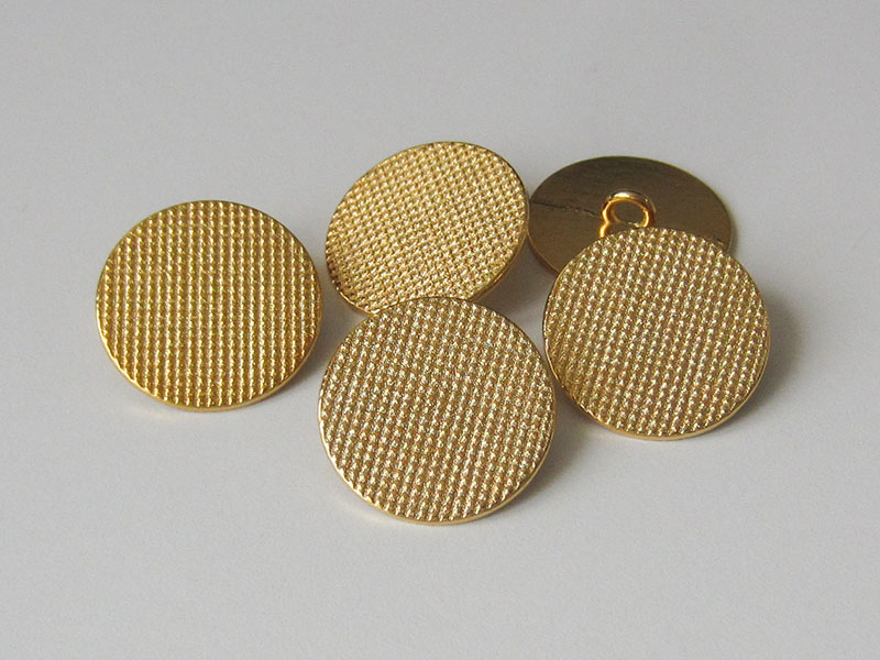 www.Knopfparadies.de - 3013go - Goldene Metallknöpfe mit filigraner Waffel Struktur
