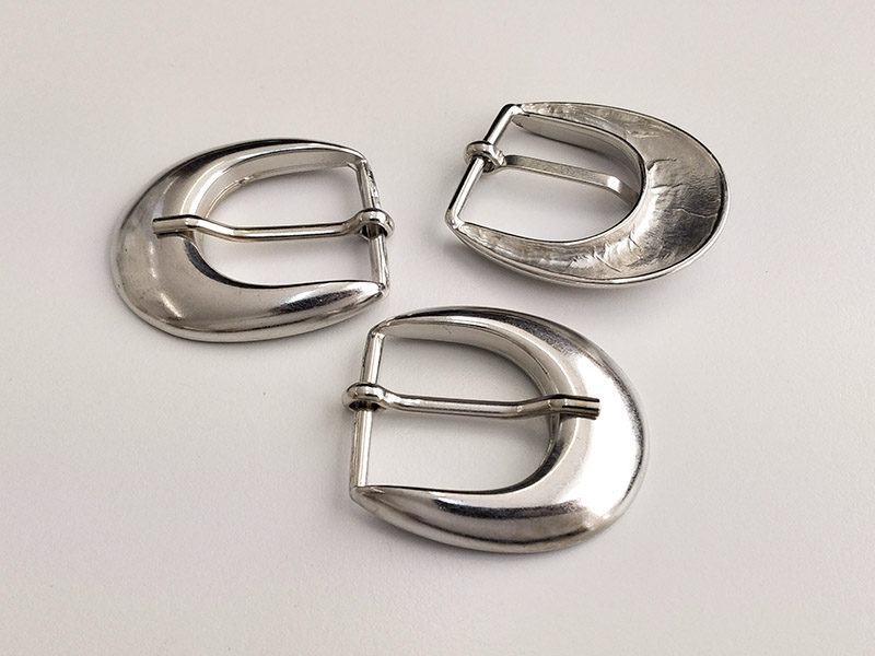 www.knopfparadies.de - 6173si - Silberfarbene Gürtelschnallen aus Metall