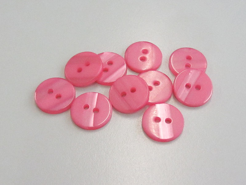 www.Knopfparadies.de - 4219pi - Kleine Zweilochknöpfe aus Kunststoff in Pink mit Perlmuttschimmer