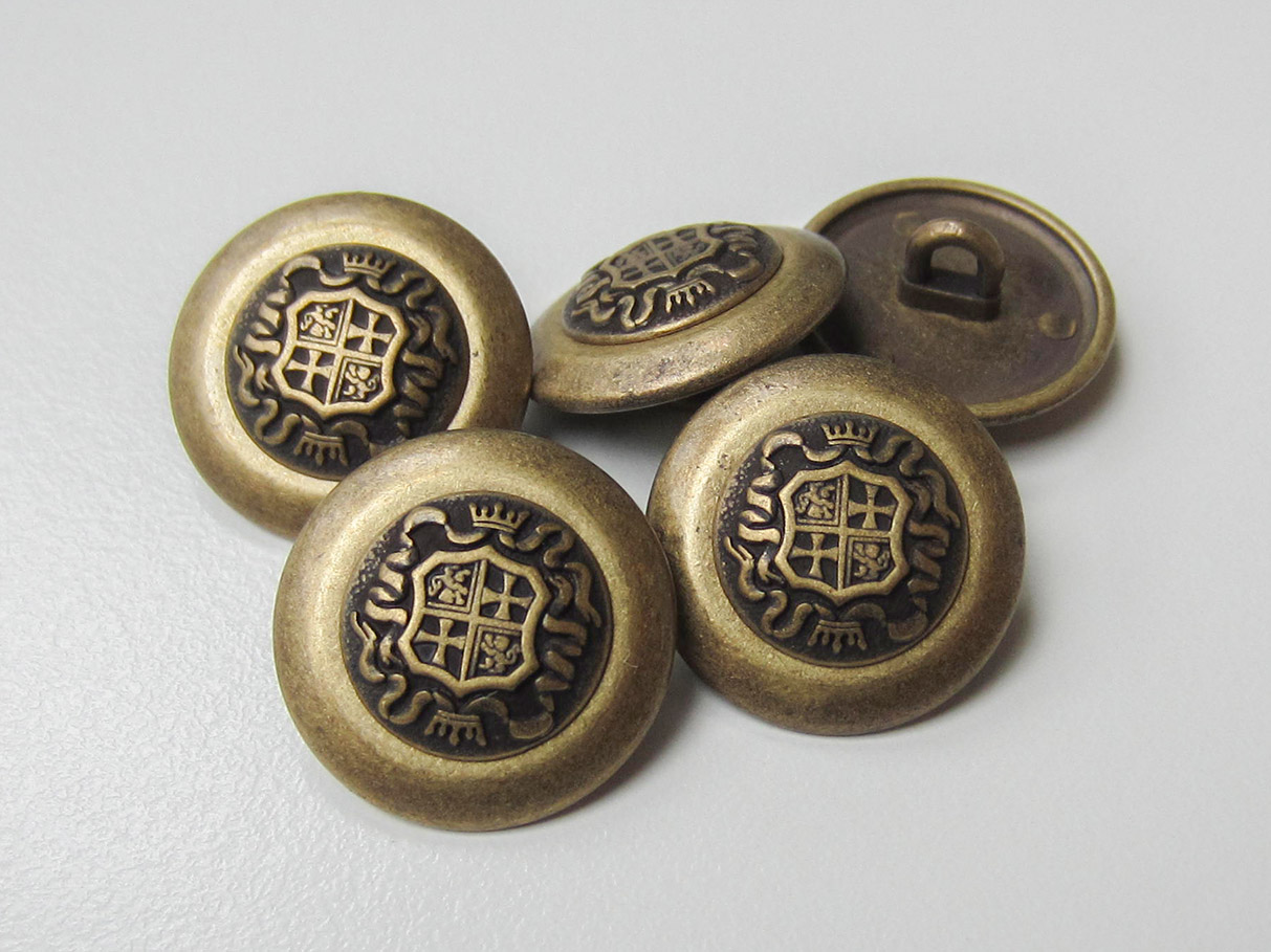Edler Wappen Metall Knopf mit Krone, Kreuz & Löwe