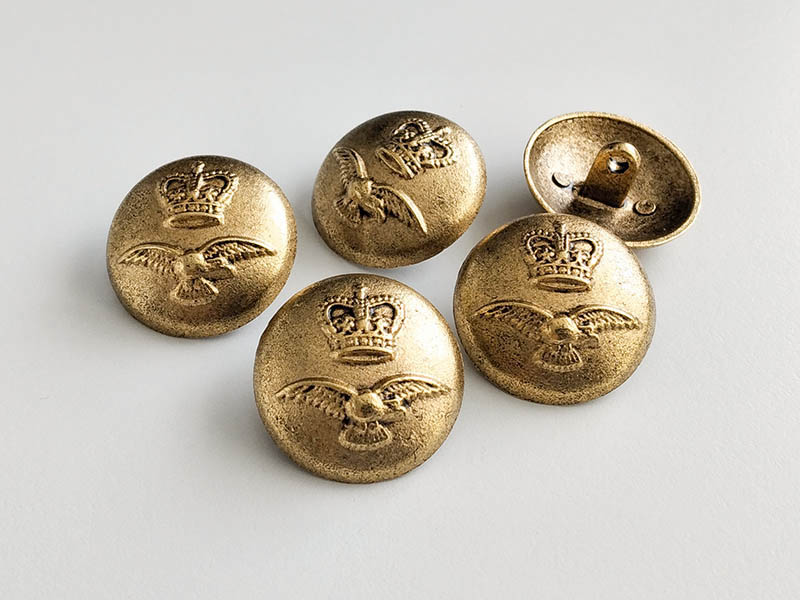 www.knopfparadies.de - 0411ag - Altgoldfarbene Metallknöpfe mit Adler und Krone