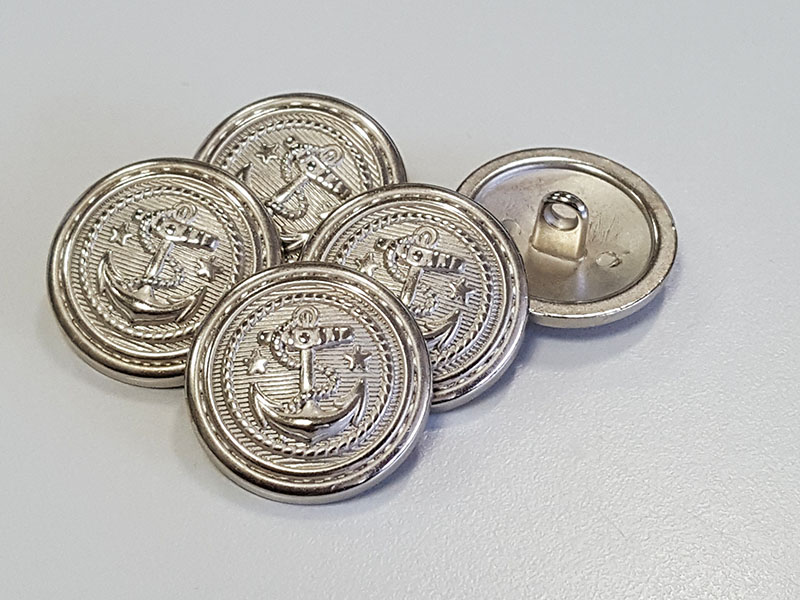 Maritime Metallknöpfe , matt silberfarben mit plastischem Motiv: Anker