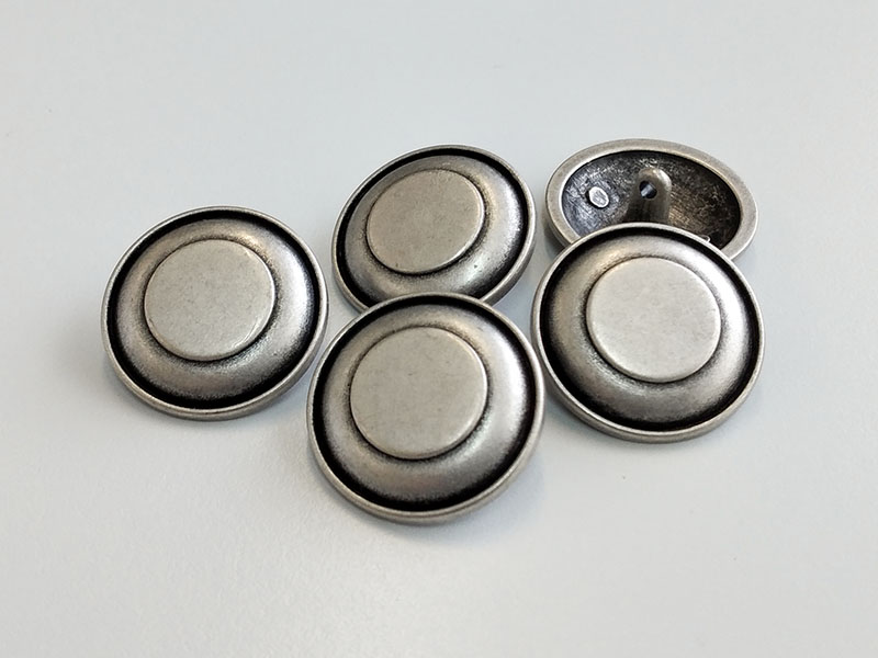 www.knopfparadies.de - 0594as - Altsilberfarbene Metallknöpfe