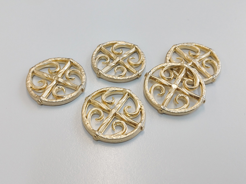 www.knopfparadies.de - 6064go - Goldfarbene Zierteile aus Metall