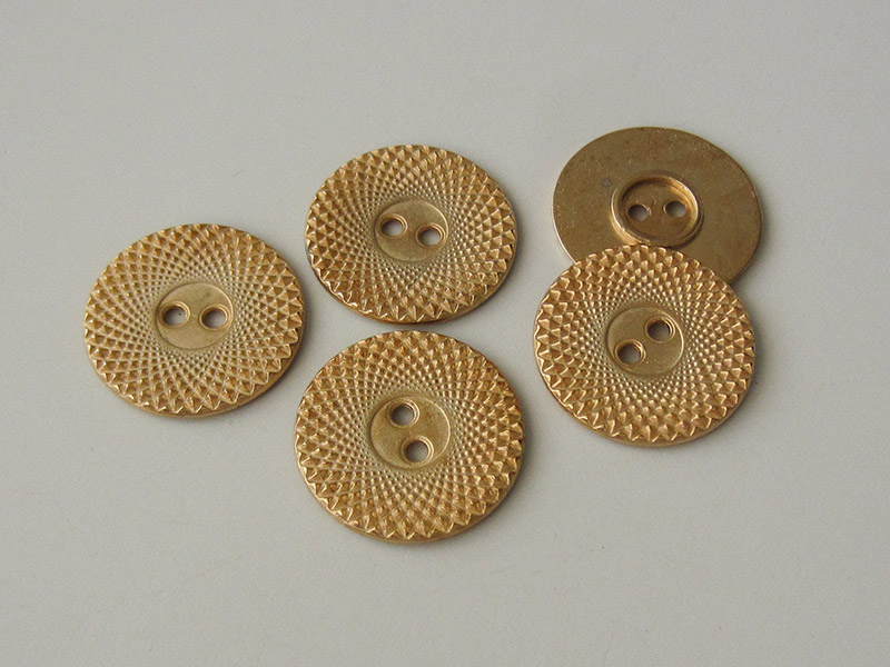 www.knopfparadies.de - 2045go - Günstige flache Metallknöpfe mit grafischem Muster - B-WARE!