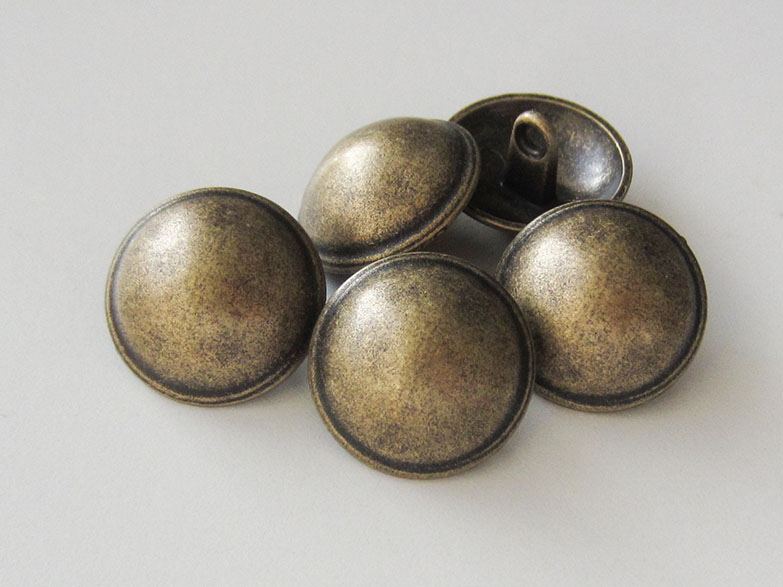 www.Knopfparadies.de - 5487am - Stark gewölbte altmessingfarbene Metallknöpfe in Vintage Optik