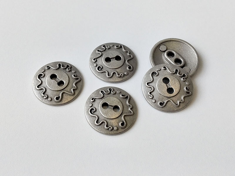www.knopfparadies.de - 1002ds - Altsilberfarbene Metallknöpfe mit zwei Löchern