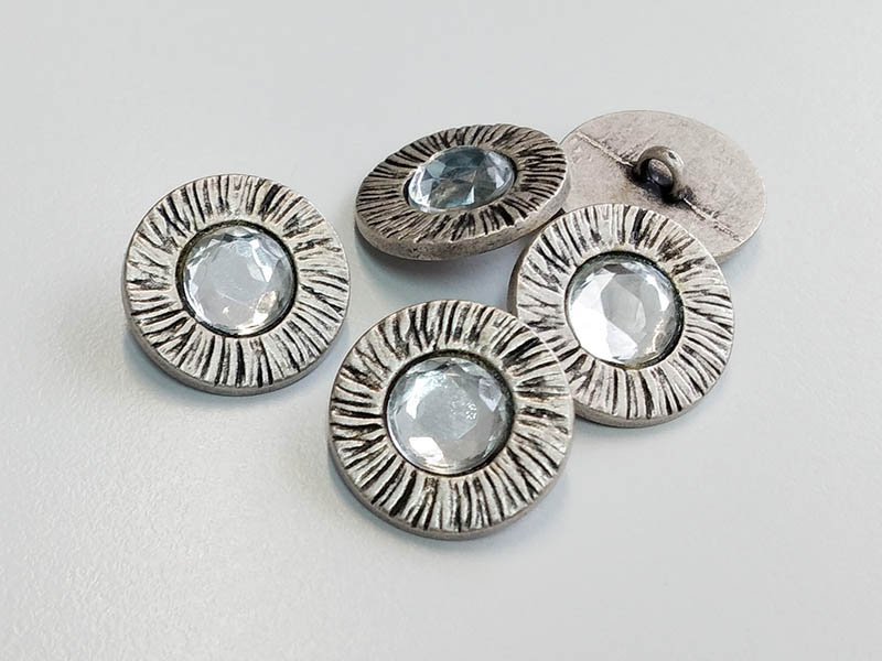 www.knopfparadies.de - 4681as - Altsilberfarbene Glitzerknöpfe aus Metall und Kunststiff