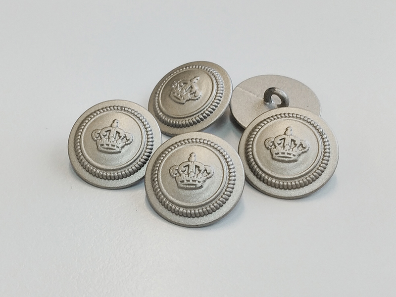 www.knopfparadies.de - 2365zn - Zinnefarbene, schwere Metallknöpfe mit Motiv: Krone