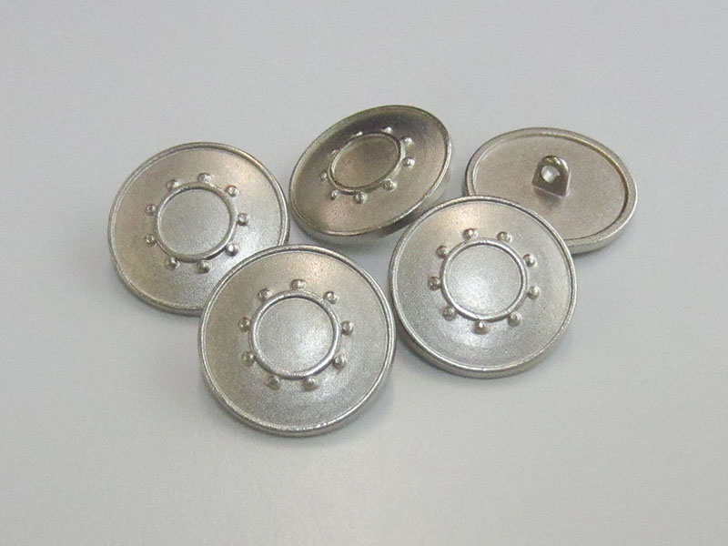 www.Knopfparadies.de - 2276si - Silberne Ösenknöpfe aus Metall mit Sonne oder Kreis