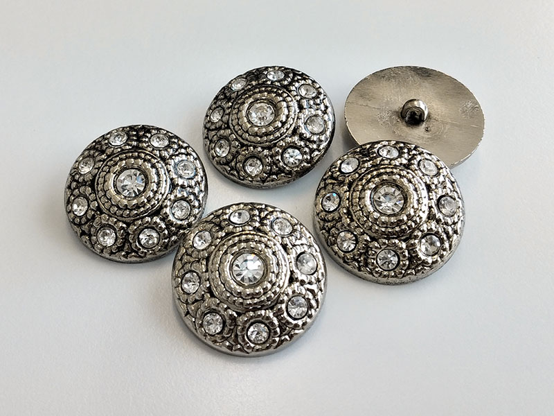 www.knopfparadies.de - 6150si - Silberfarbene Schmuckknöpfe mit Glitzersteinen