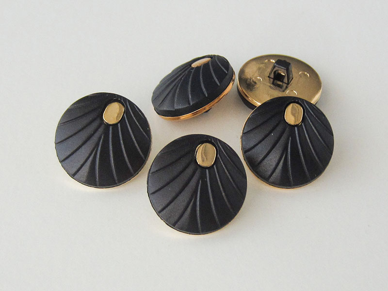 www.Knopfparadies.de - 1588sg - Elegante schwarz goldene Ösen Kunststoffknöpfe