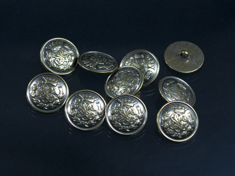 Knöpfe mit Monogramm und Krone