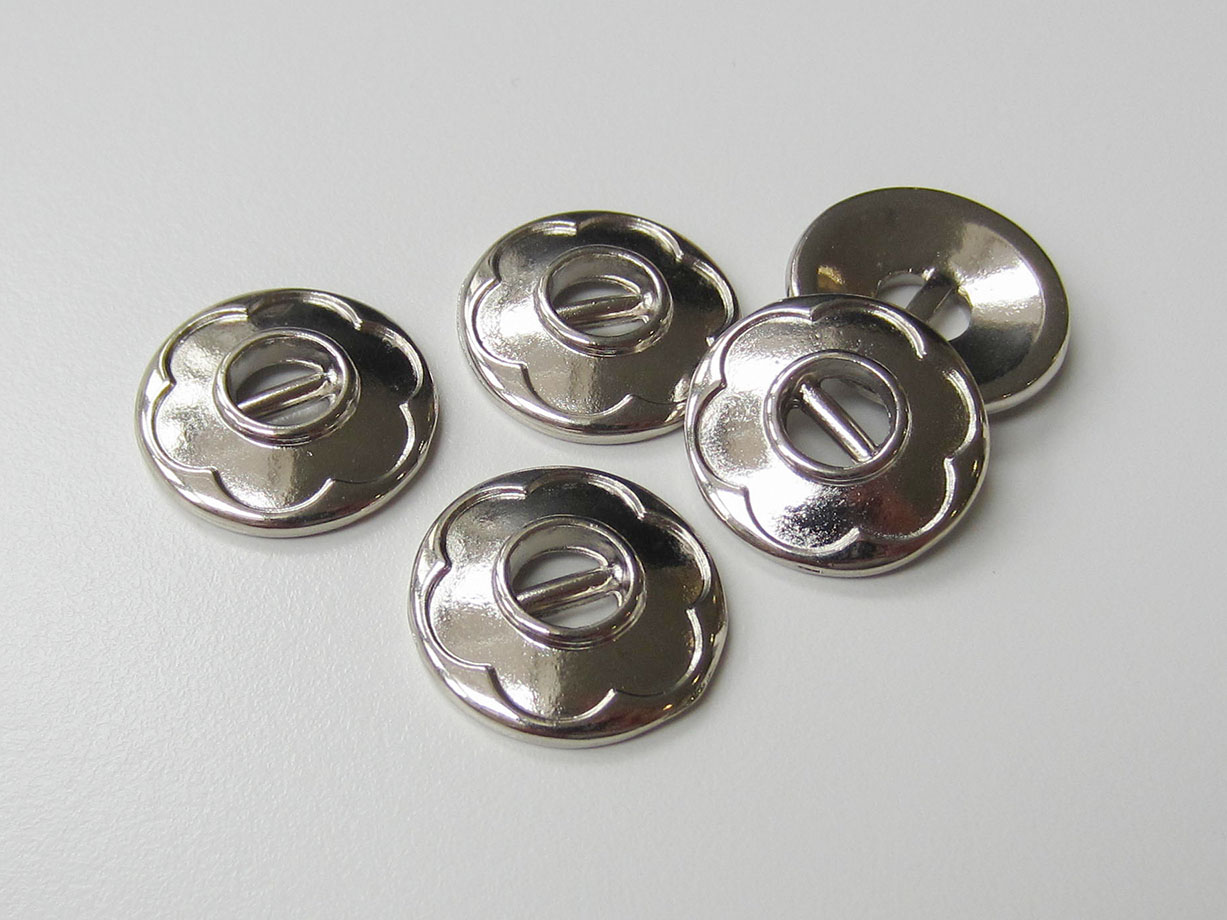 Moderner silberfarbener Steg Metall Knopf mit Blume