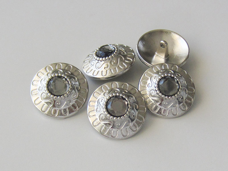 www.knopfparadies.de - 3440sg - Glänzend silberfarbene Metallknöpfe mit Glitzerstein in der Mitte