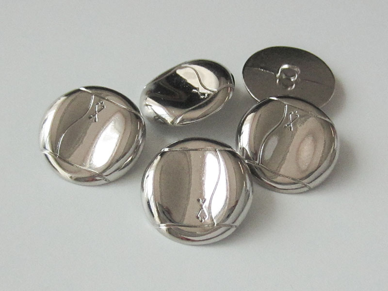 www.knopfparadies.de - 3309si - Glänzend silberfarbene Metallknöpfe mit Golfmotiv