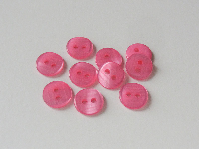 www.Knopfparadies.de - 4090pi - Kleine schimmernde Kunststoffknöpfe in kräftigem Pink