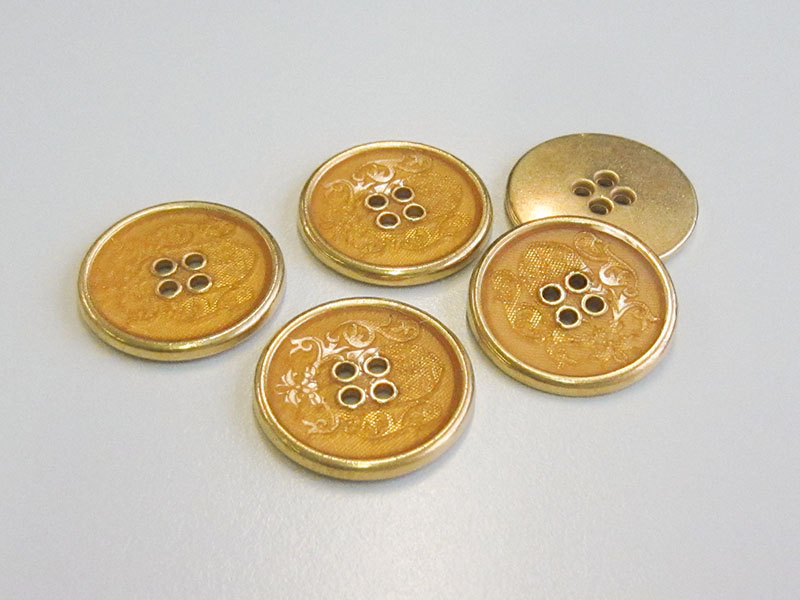 www.knopfparadies.de - 2312go - Goldfarbene Metallknöpfe mit Wapen