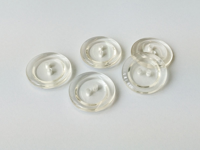 www.knopfparadies.de - 5242tr - Transparente Zweilochknöpfe aus Kunststoff