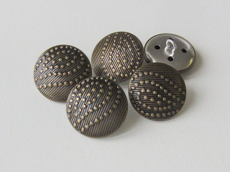 www.Knopfparadies.de - 5934me - Attraktive Designerknöpfe aus leichtem Metallblech in Messing