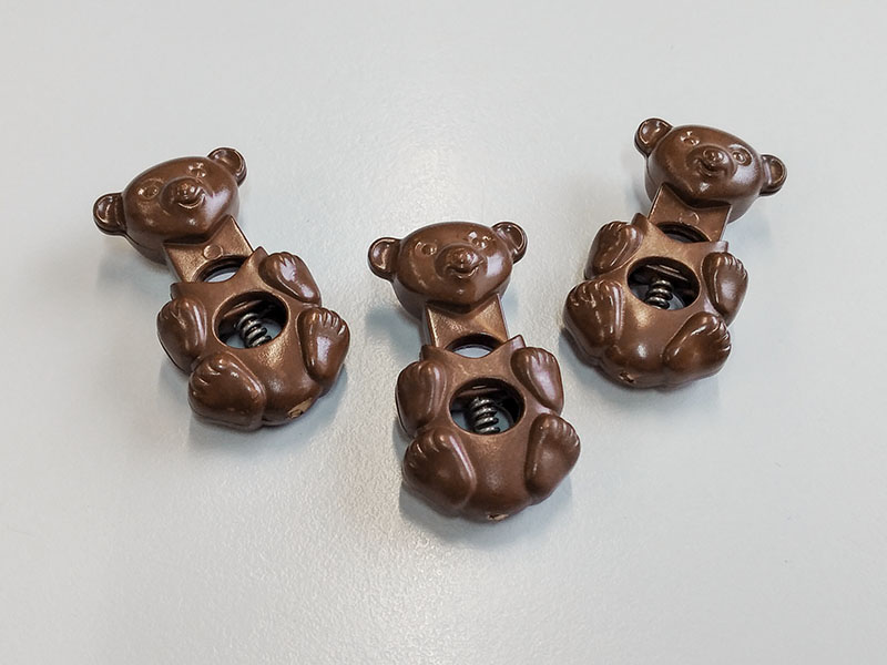 Zuckersüße, braune Kordelstopper: kleiner Bär