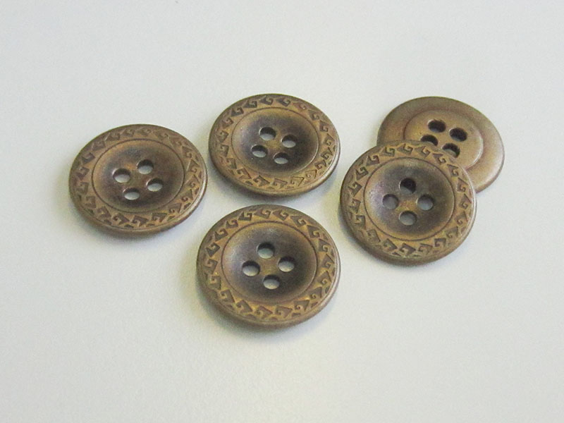 www.knopfparadies.de - e001 - Interessante Jeansknöpfe aus Metall in altmessing