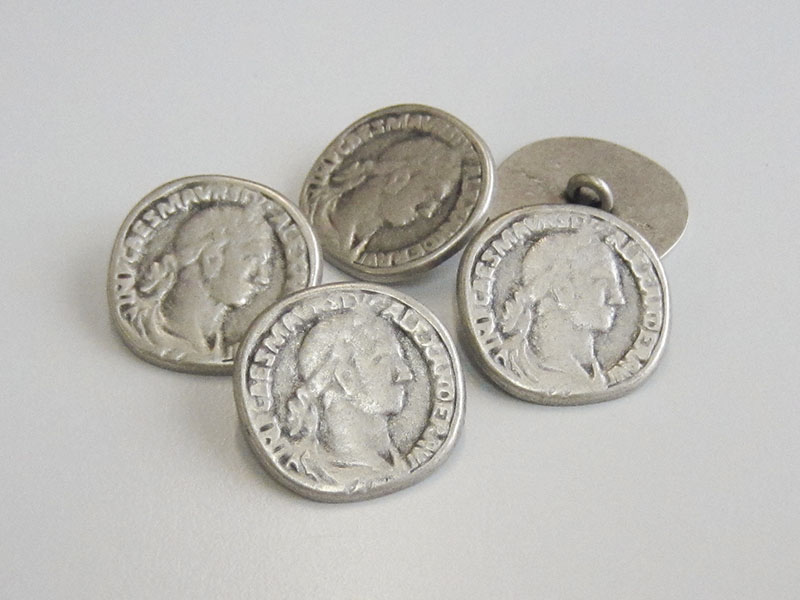 www.knopfparadies.de - 3936as - Historische Metallknöpfe wie alt römische Münzen