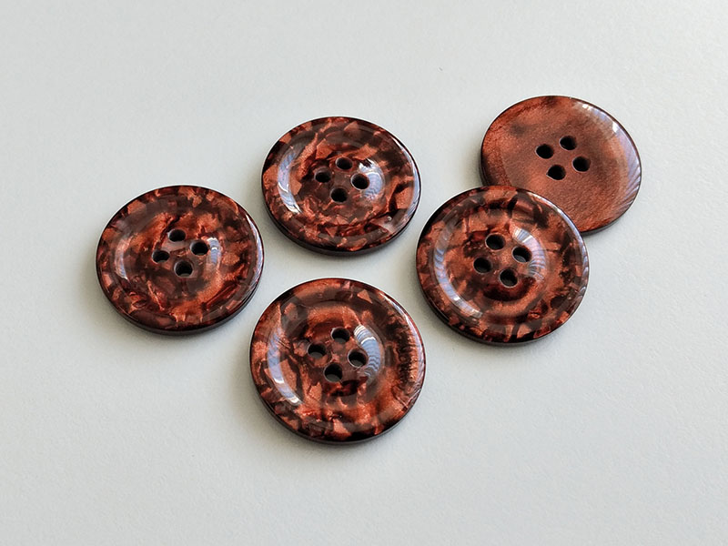 www.knopfparadies.de - 6170do - Dunkel Orange schillernde Kunststoffknöpfe mit vier Löchern