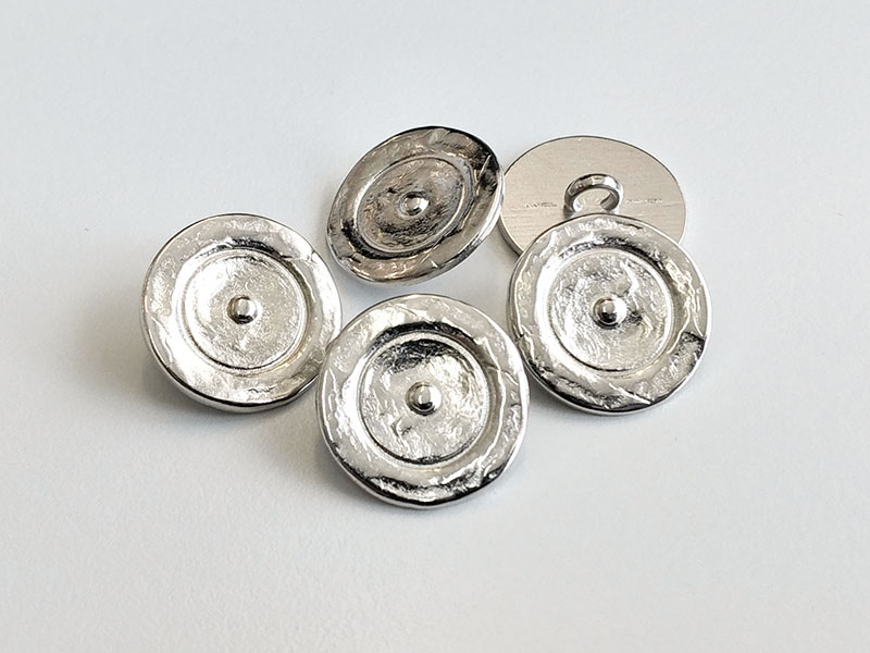www.knopfparadies.de - 2185si - Silberfarbene Metallknöpfe oder Trachtenknöpfe