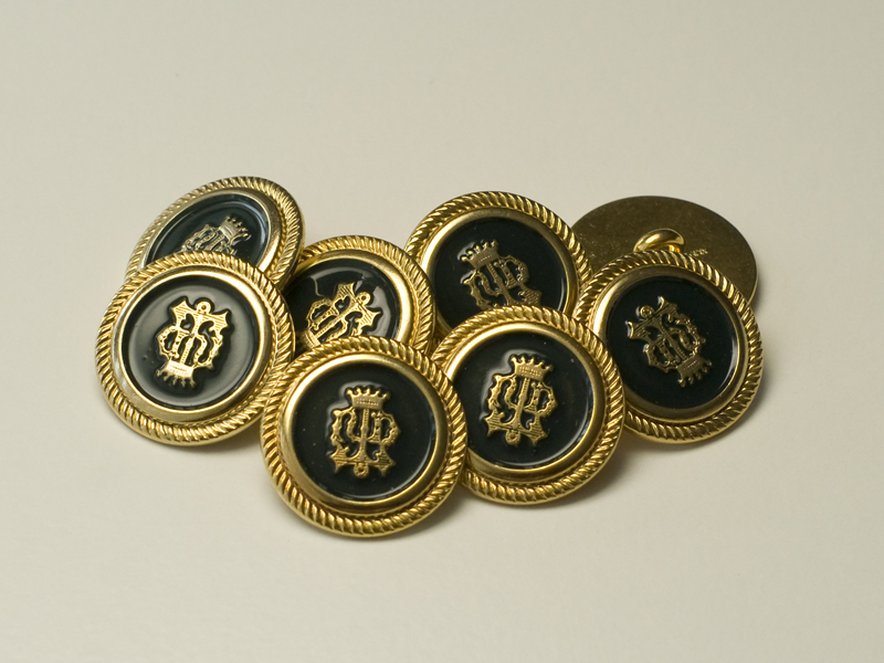 Edle Blazerknöpfe mit Wappen und Krone in glänzend gold-schwarz