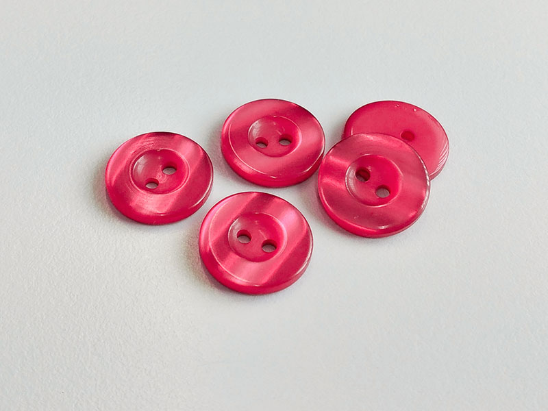 www.knopfparadies.de - 6030hi - Pink schimmernde Kunststoffknöpfe