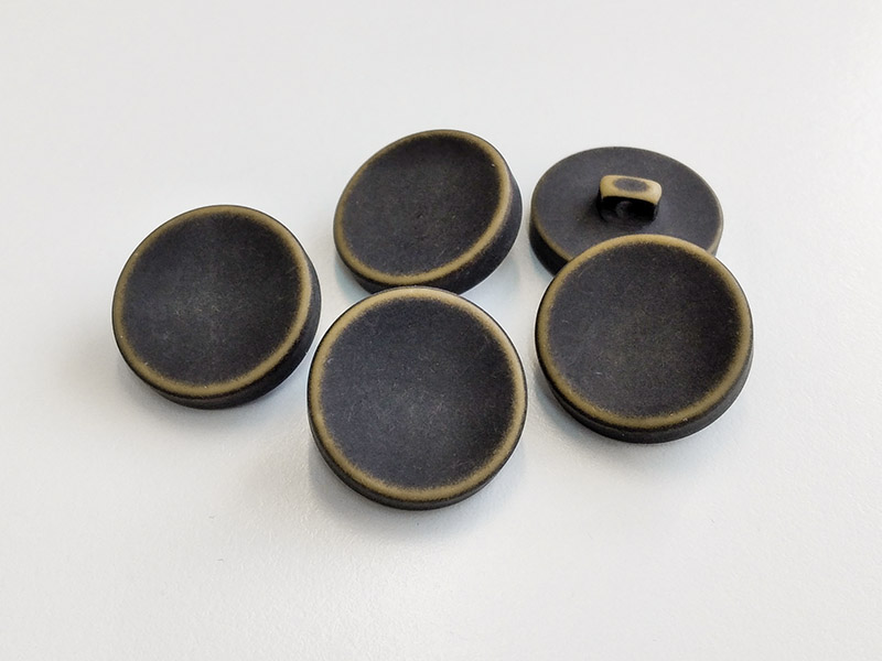 www.knopfparadies.de - 6217db - Dunkelbraune Mantelknöpfe aus Kunststoff - günstige B-WARE!
