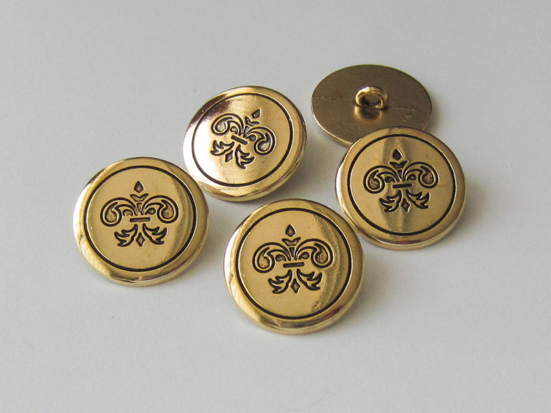 www.Knopfparadies.de - 5140go - Goldene Metallknöpfe mit eleganter Lilie