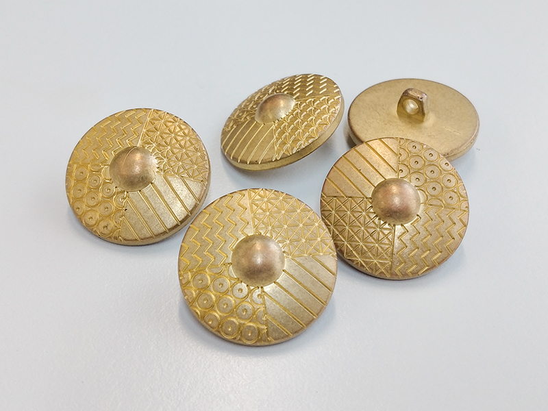 www.knopfparadies.de - 6006gk - Gold- und kupferfarbene Kunststoffknöpfe