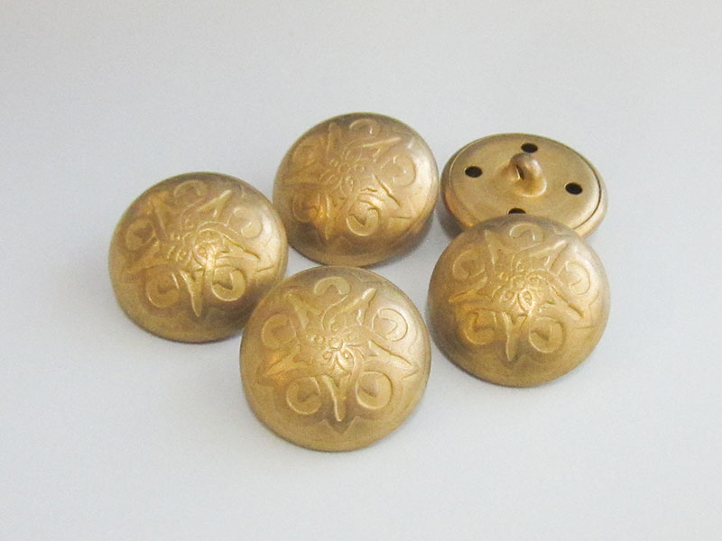 www.knopfparadies.de - 5968gh - Matt goldfarbene Trachtenknöpfe aus Metallblech