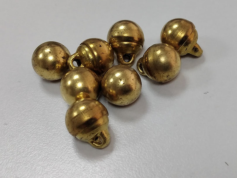 Kleine Kugel Metallknöpfe, altgold, Vintage Style, Ösenknöpfe