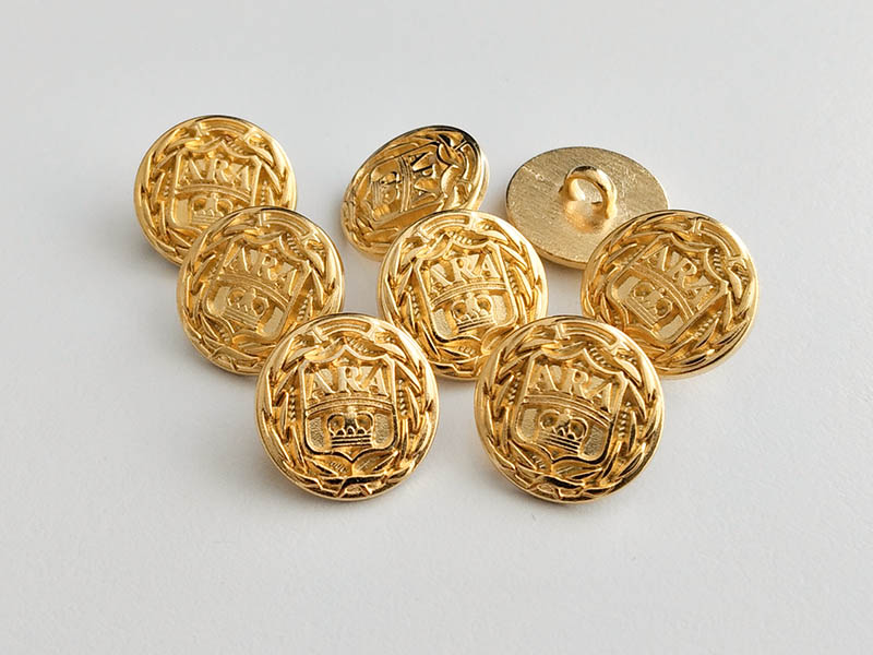 Kleiner goldfb. Wappen Metall Knopf f. Blusen / Hemden
