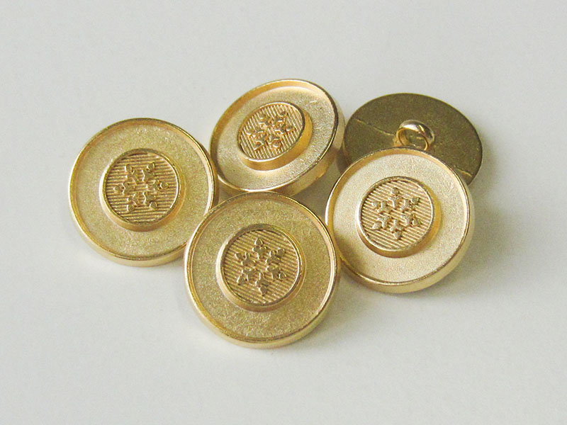 www.Knopfparadies.de - 3380mg - Günstigere gold mattierte Ösenknöpfe aus Metall mit Stern / Schneeflocke