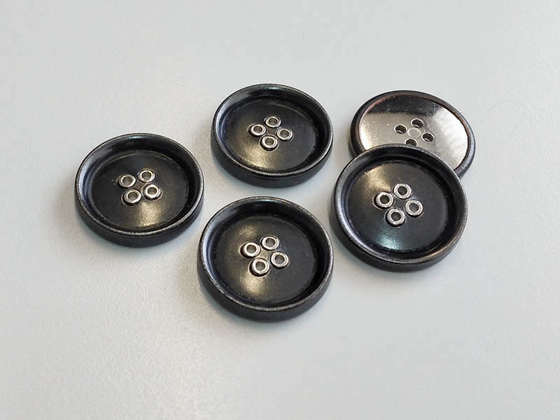 www.knopfparadies.de - 6480ei - Schwere eisenfarbene Metallknöpfe mit vier Löchern