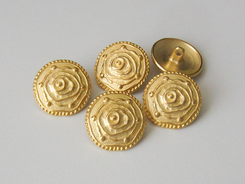 www.Knopfparadies.de - 2201go - Goldene Metallknöpfe mit Phantasie Muster