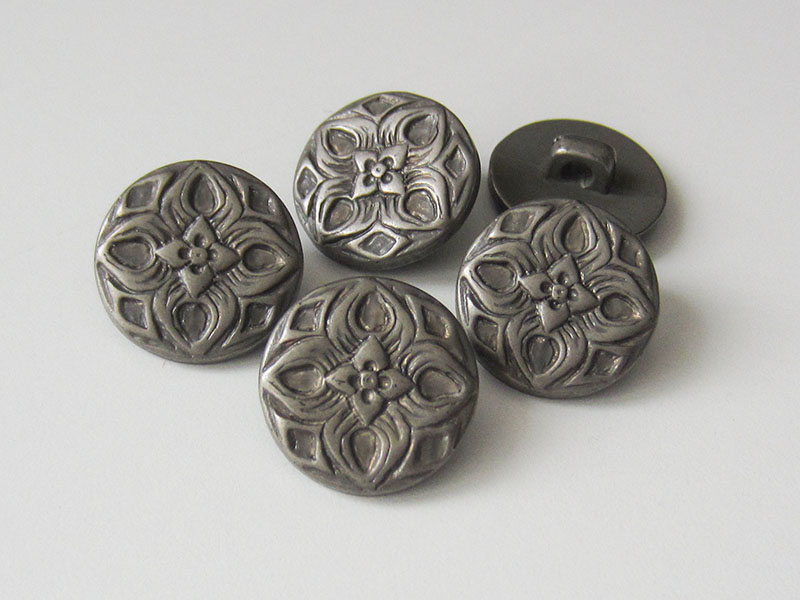 www.Knopfparadies.de - 0489sp - Nostalgische Ösenknöpfe aus Kunststoff mit Blumen Motiv