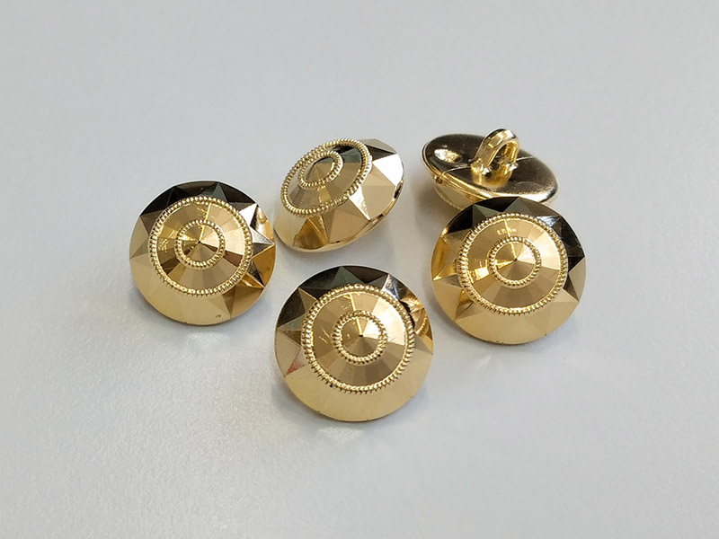 www.knopfparadies.de - 4560go - Glänzend goldfarbene Kunststoffknöpfe
