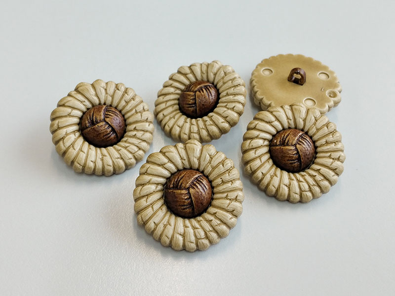 www.knopfparadies.de - 6147bb - Ausgefallene Trachtenknöpfe aus Kunststoff