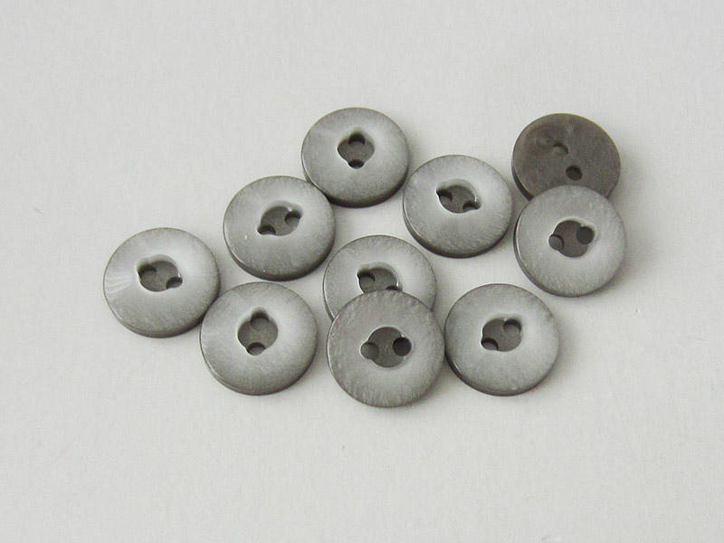 www.knopfparadies.de - 5867hg - Blusenknöpfe Hemdenknöpfe in beige-grau meliert