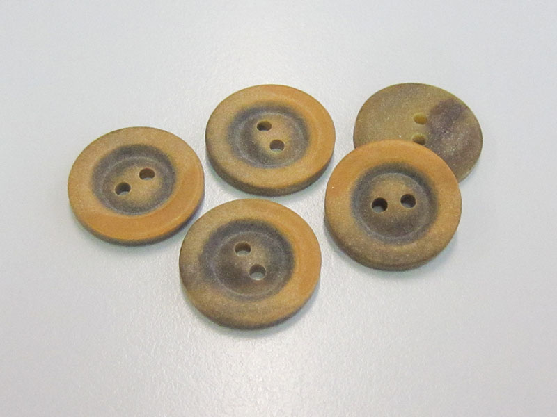 www.knopfparadies.de - 0570br - Braun-beige-ockerfarbene Kunststoffknöpfe