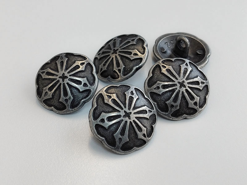 www.knopfparadies.de - 0353ds - Dunkel altsilberfarbene Metallknöpfe in nostalgischem Design