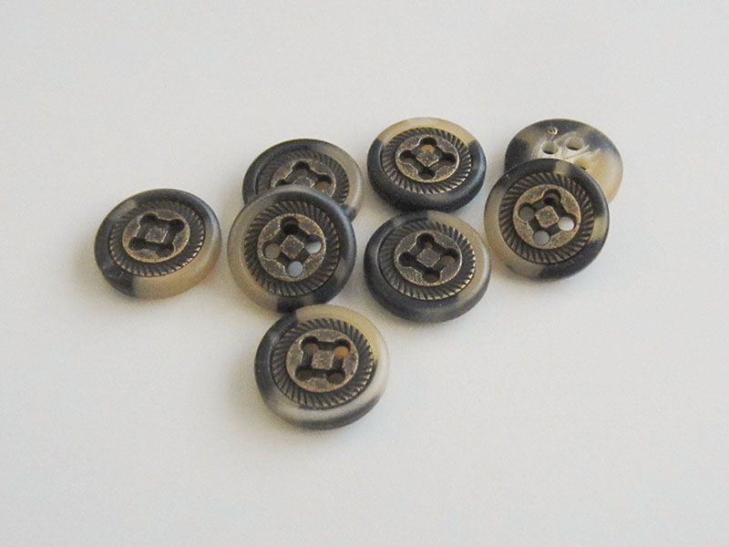 www.knopfparadies.de - 1014br - Trachtenknöpfe mit Metallmitte und Kunststoffrand