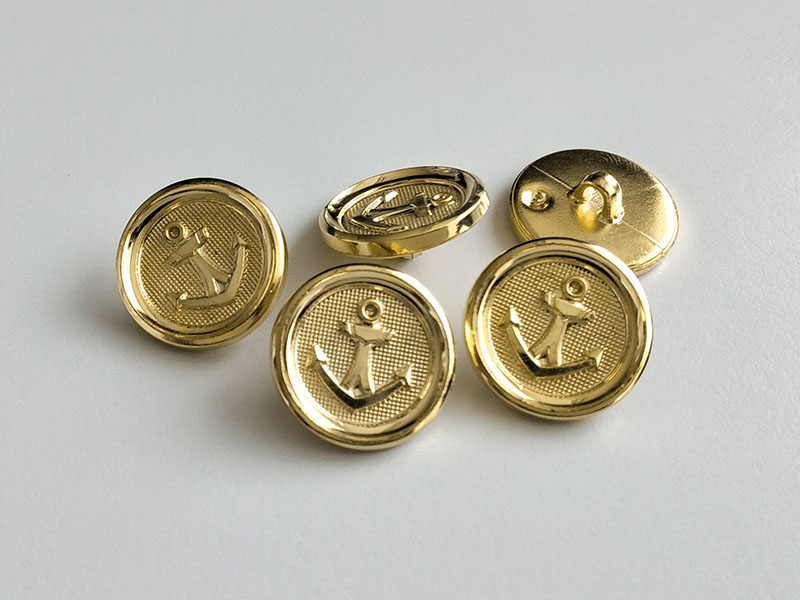 www.knopfparadies.de - 6803go - Goldfarbene, maritime Kunststoffknöpfe