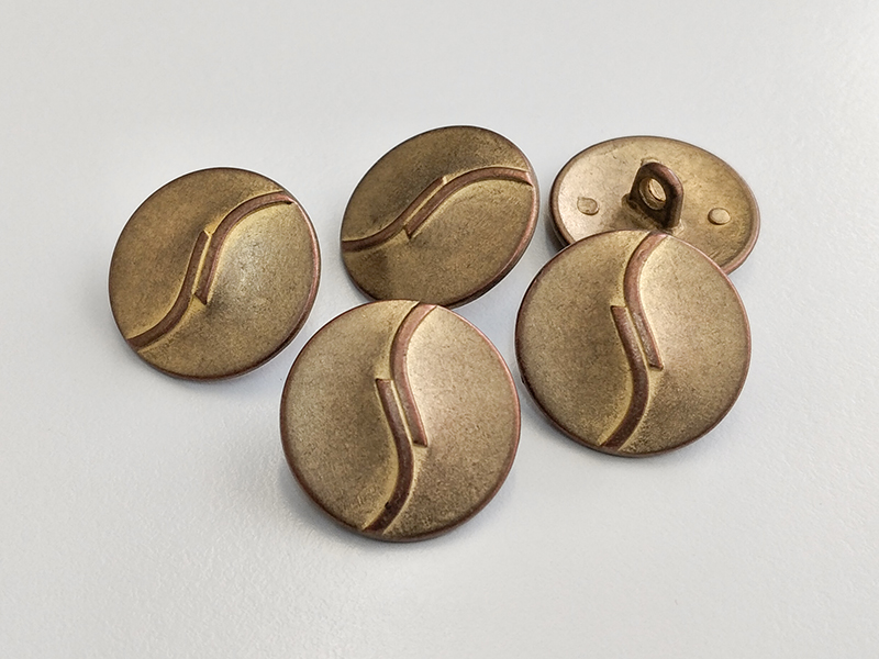 www.knopfparadies.de - 5310ks - Bicolor Metallknöpfe in elegant geschwungenem Design