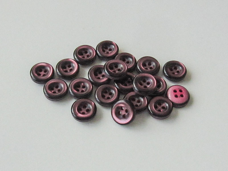 www.knopfparadies.de - 1368rs - dunkelgrau und rosa schimmernde Blusenknöpfe